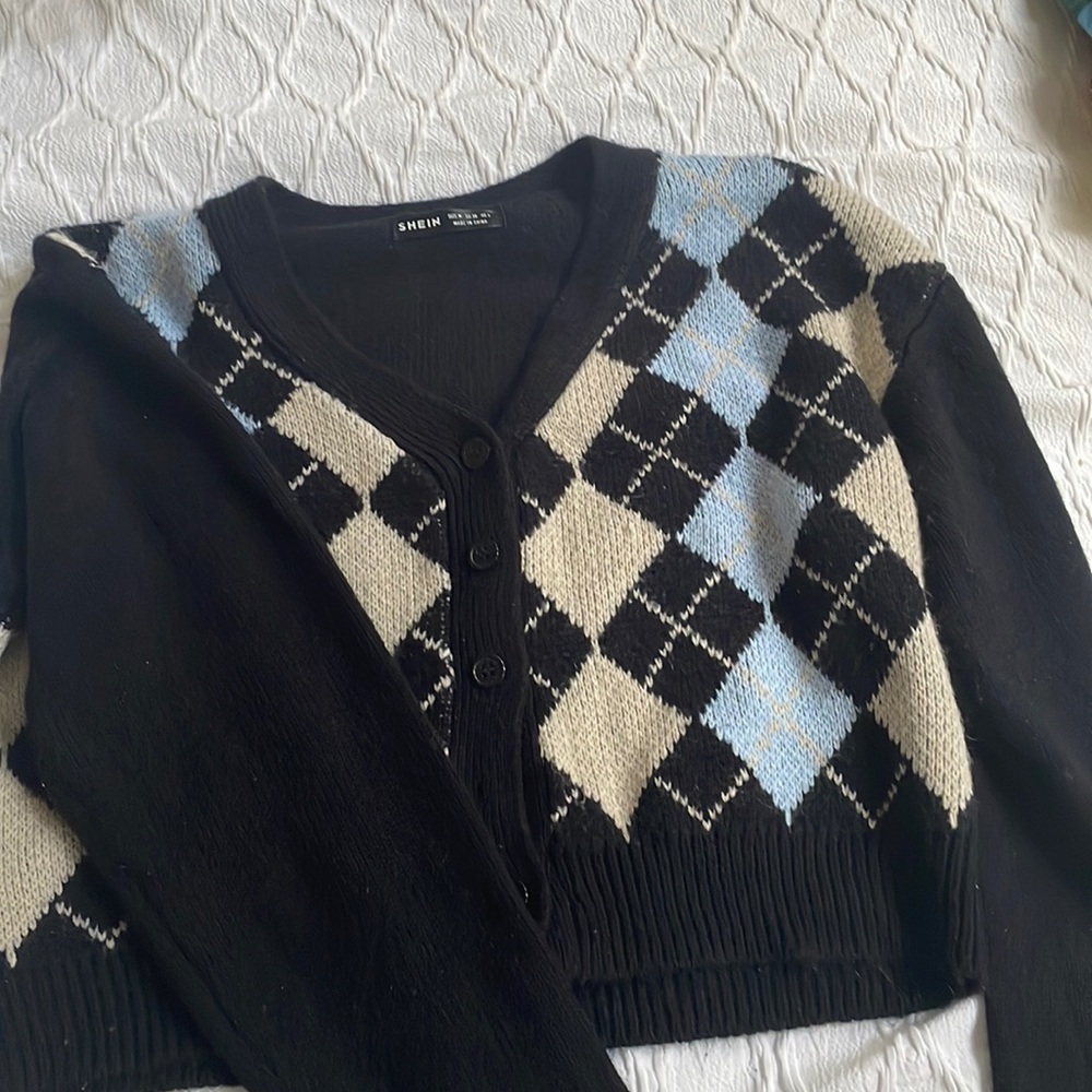 Adorable Cropped Pleaded Sweater